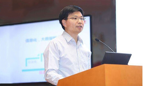 ?中國科學(xué)院院士  鄂維南
